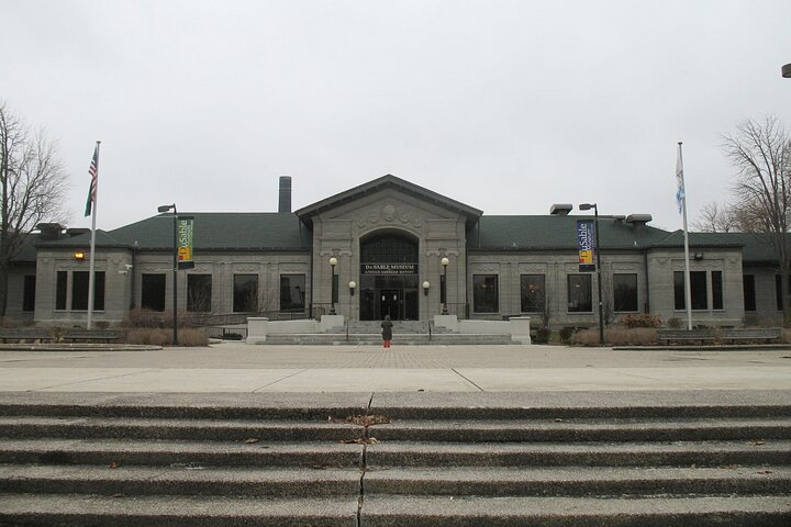 Chicago's Storied Neighborhood: An Audio Tour - Photo 1 of 3